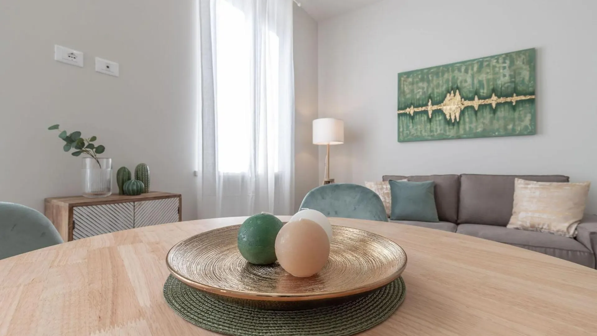 Apartment Italian Experience-Suite Leonardo Da Vinci Pavia